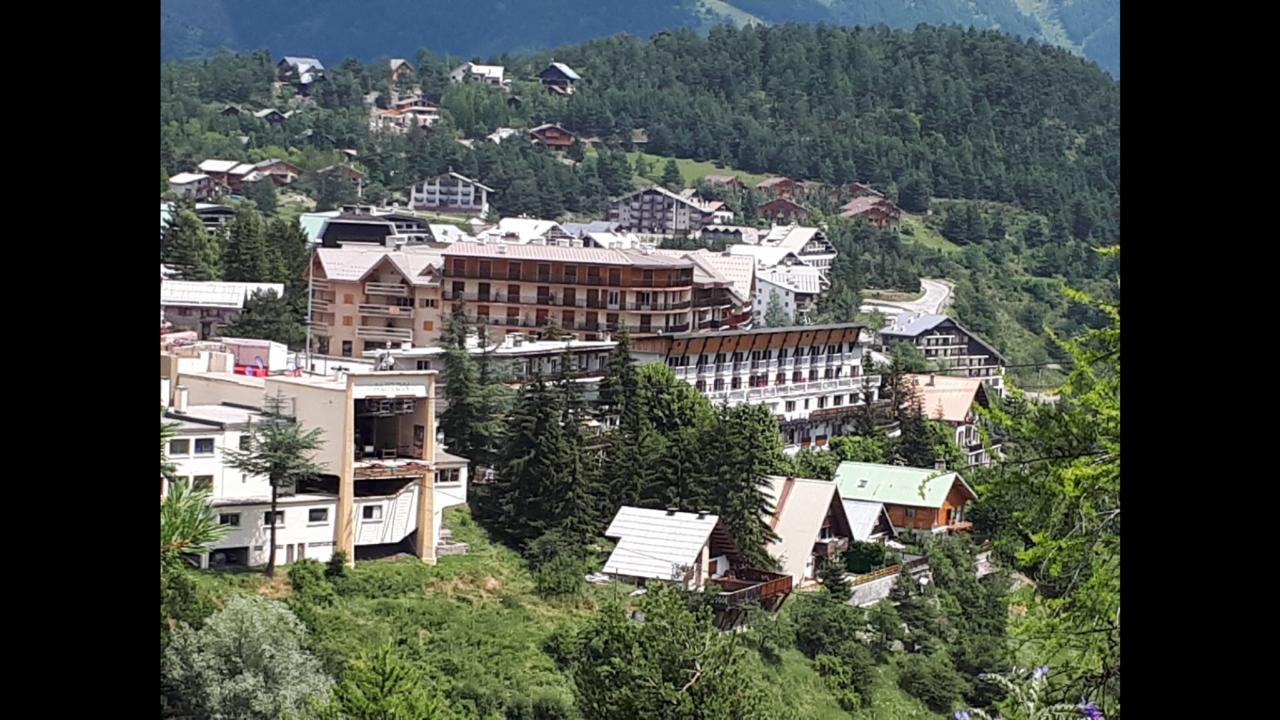 Hotel Chastellares Auron Exterior photo